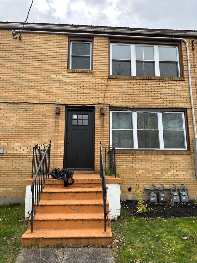 Foto del edificio - 203 W Woodside Ave