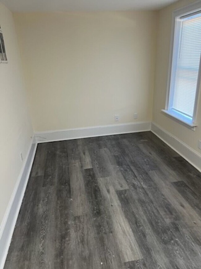 Foto del edificio - 704 Washington St