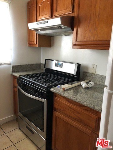 Building Photo - 1439 S Rexford Dr