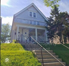 Building Photo - 1425 N 47th St