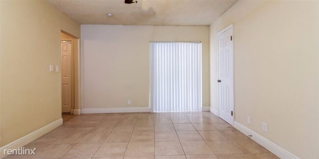 Foto del edificio - 19911 SW 84th Ave