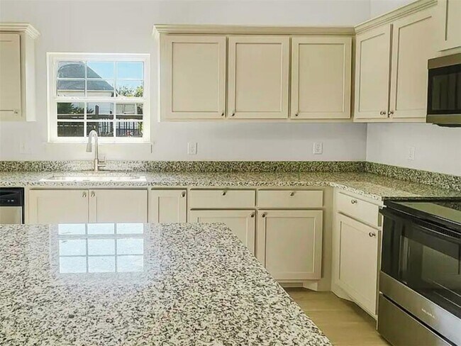 Foto del edificio - 410 NW Arlington Ave