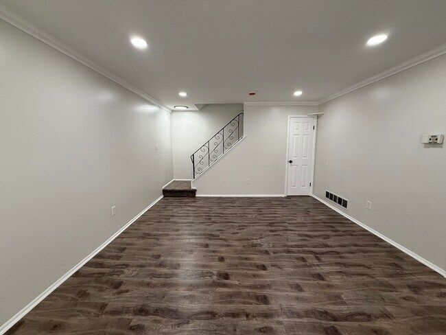 Foto del edificio - 2041 Harbour Dr