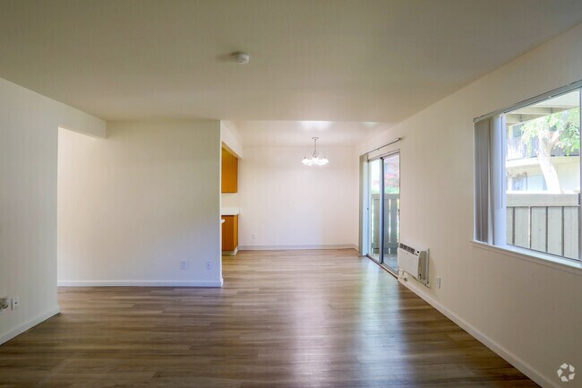 2HAB, 2BA - 985 ft² - Almaden 1930