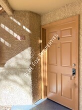 Building Photo - 7255 E Snyder Rd