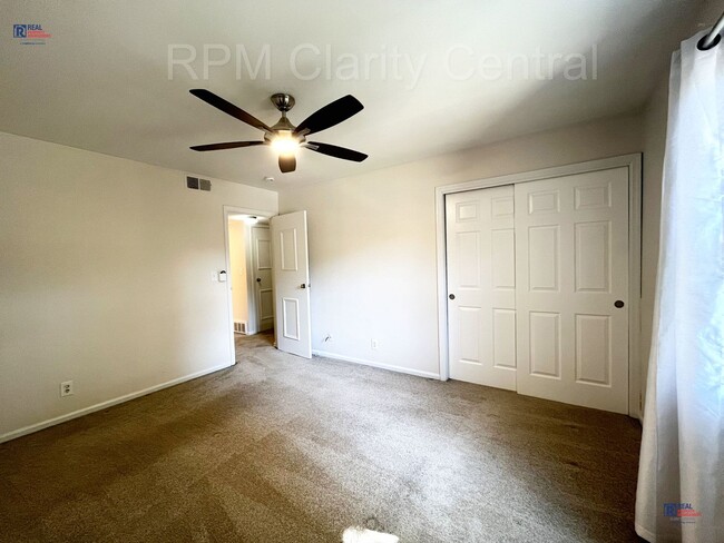 Building Photo - Prime Location 2-Bedroom, 1.5-Bath Condomi...