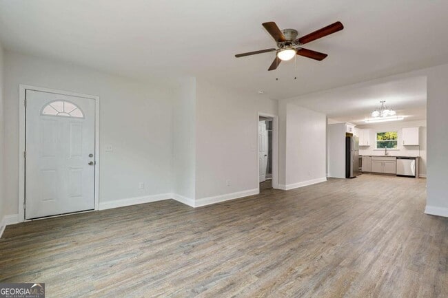Foto del edificio - 104 Klassing St SW