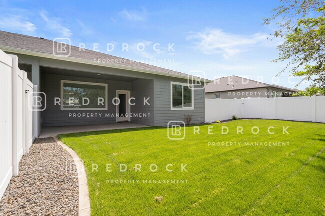Building Photo - 1309 N Tschirley Rd