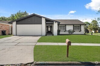 Building Photo - 13835 Templar Ln