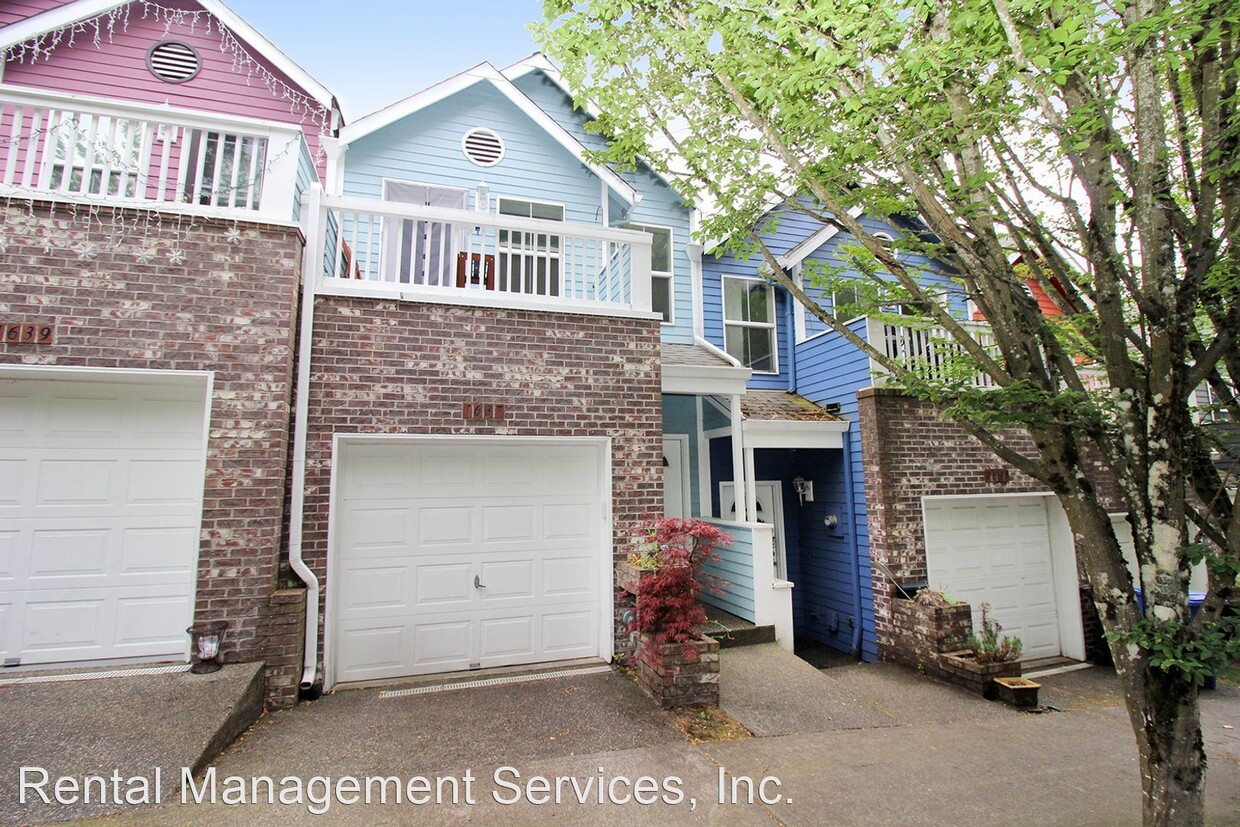 Primary Photo - 2 br, 2.5 bath House - 1637 SW Montgomery St