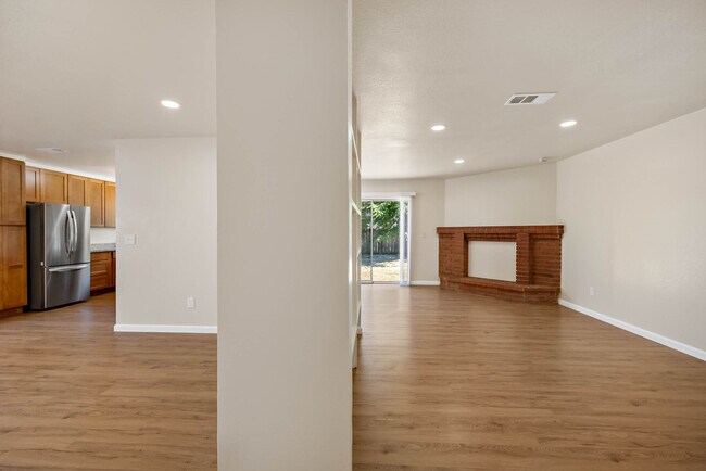 Foto del edificio - 1401 Prospect Way