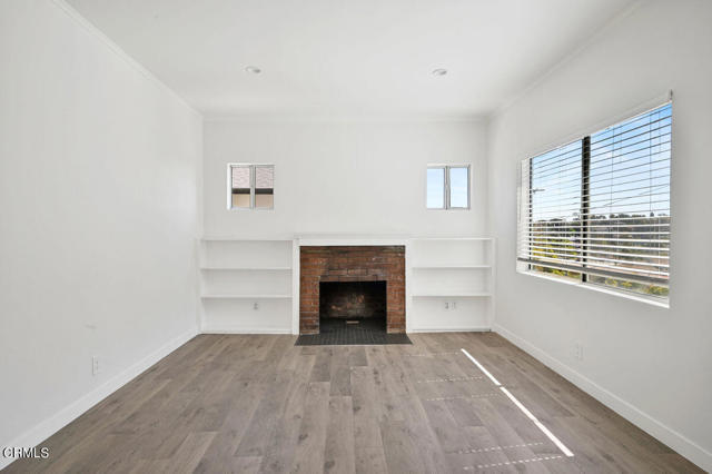 Building Photo - 6011 La Prada