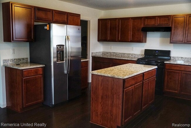 Building Photo - 4287 Cloverlane Dr