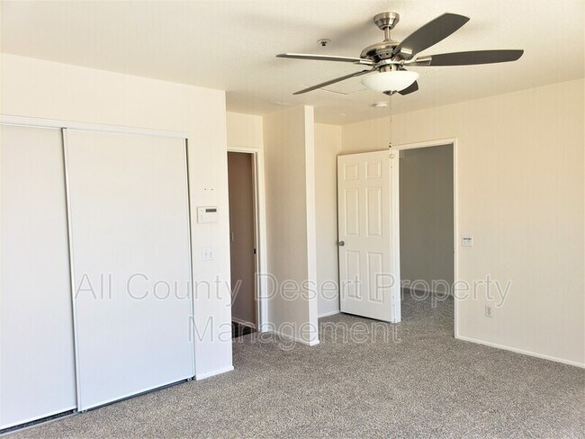 Foto del edificio - 67000 Casa Grande Dr