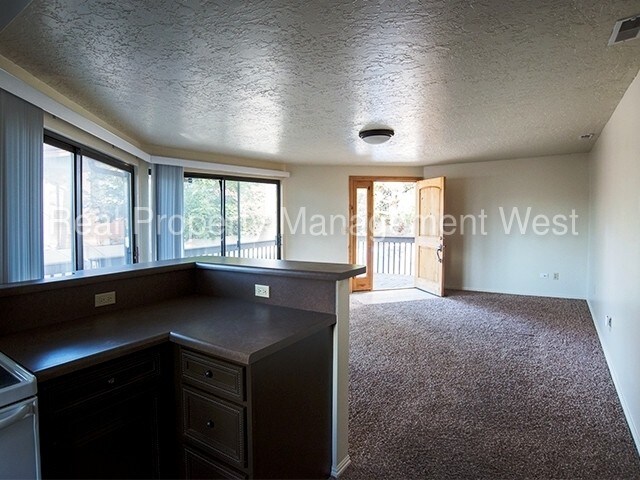 Building Photo - 6322 S 1280 E