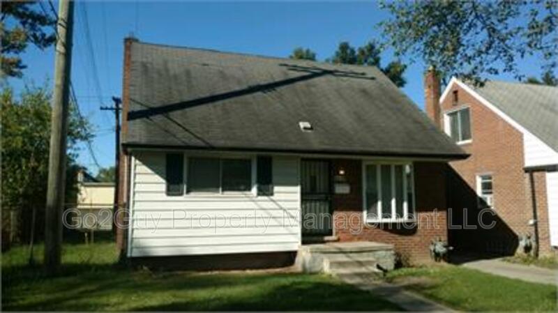 Building Photo - 16131 Dale St