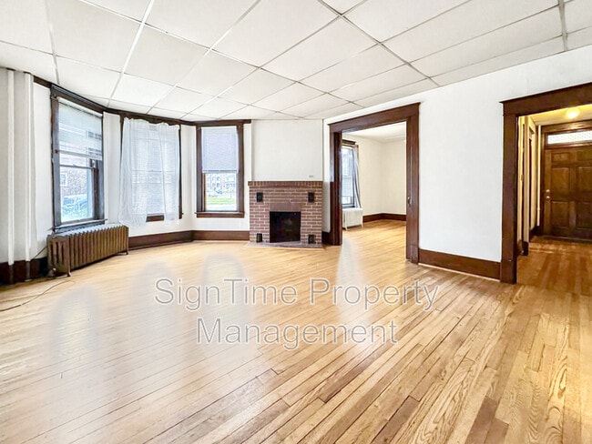 Foto del edificio - 825-827 Hamilton Boulevard - 827