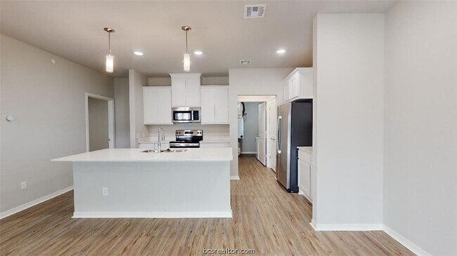 Foto del edificio - 1326 Prairie Dr