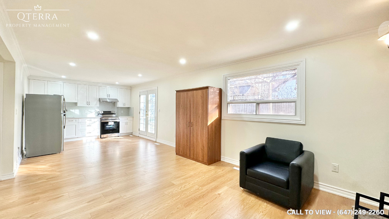 Photo principale - 300 Millard Av