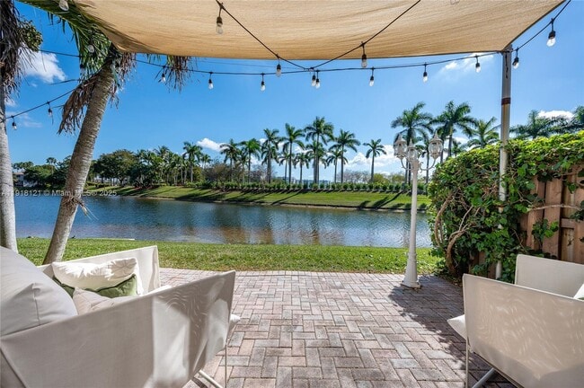 Foto del edificio - 10924 NW 67th St