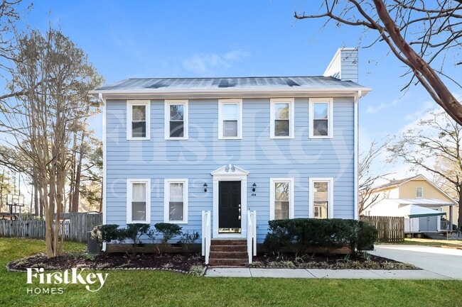 Building Photo - 104 Longneedle Ct