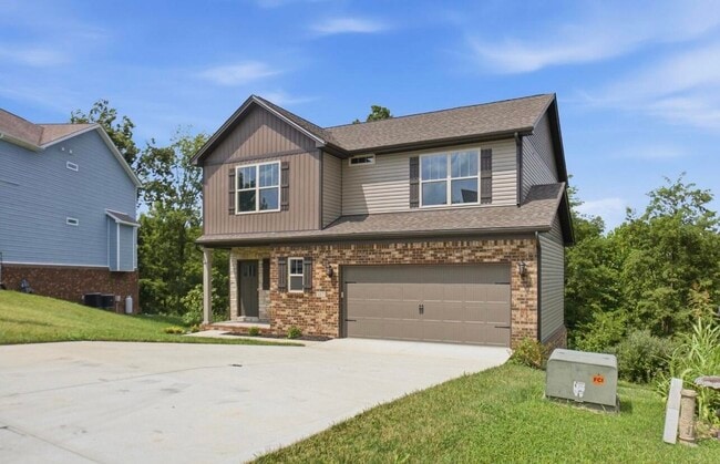 Building Photo - 187 Westwoods Dr