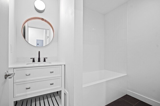 Foto del edificio - Individual Bungalows: All 1 bedroom/ 1 bat...