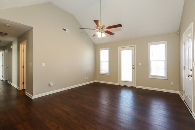 Building Photo - 11005 Packard Ct