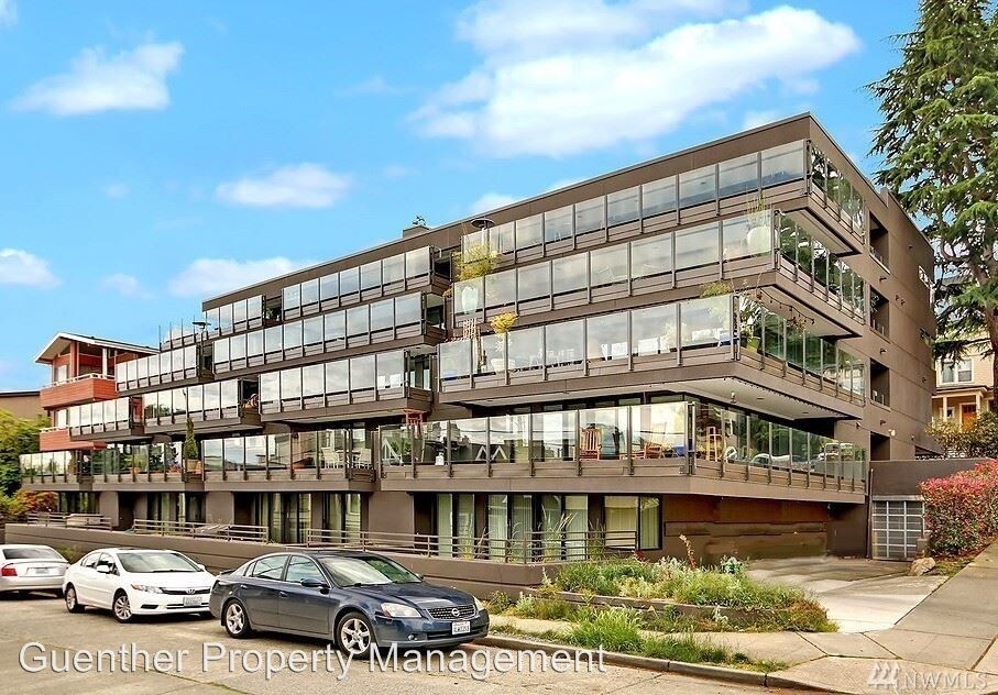 Foto principal - 2040 Waverly Pl N