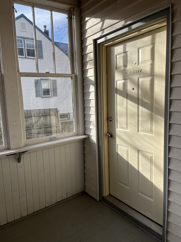Primary Photo - 611 A Ave E