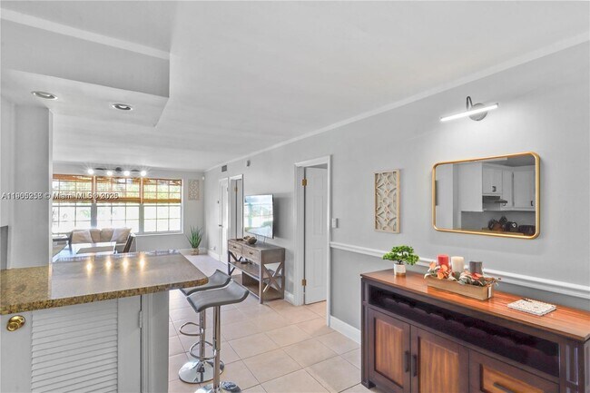 Foto del edificio - 2420 SE 17th St