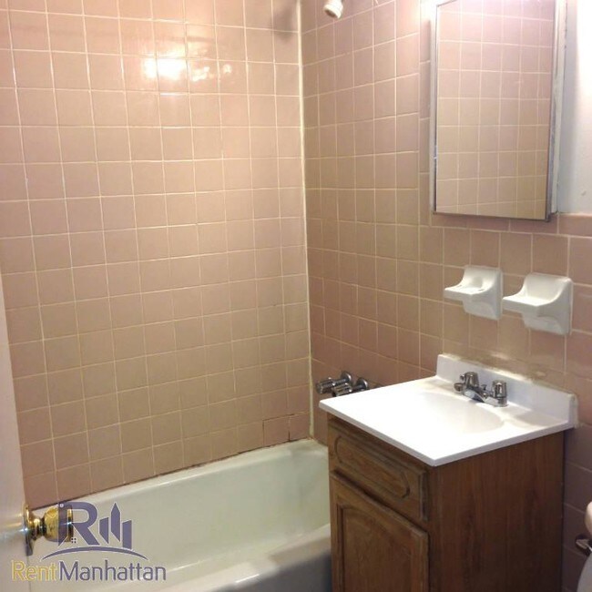 Foto del edificio - 336 E 95th St