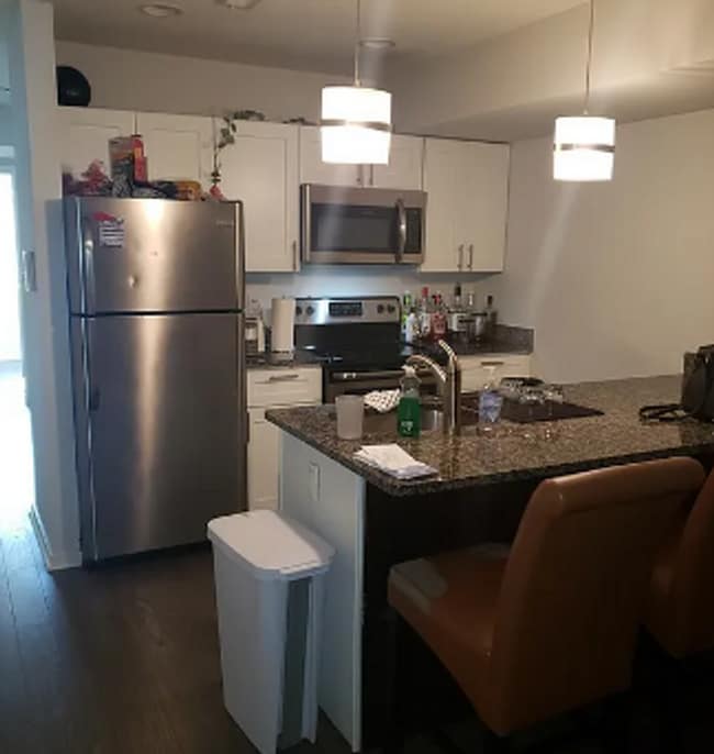 Building Photo - 1725 W Montgomery Ave