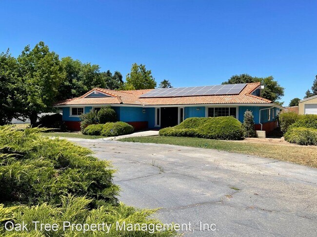 Building Photo - 4 br, 2 bath House - 6938 E. Clinton Avenue
