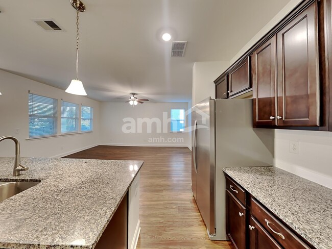 Building Photo - 209 Rivulet Dr