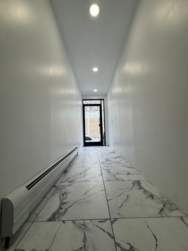 Foto del edificio - 1210 12th St