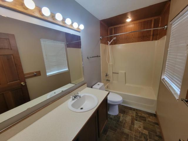 Foto del edificio - 3 bedroom in Billings MT 59102
