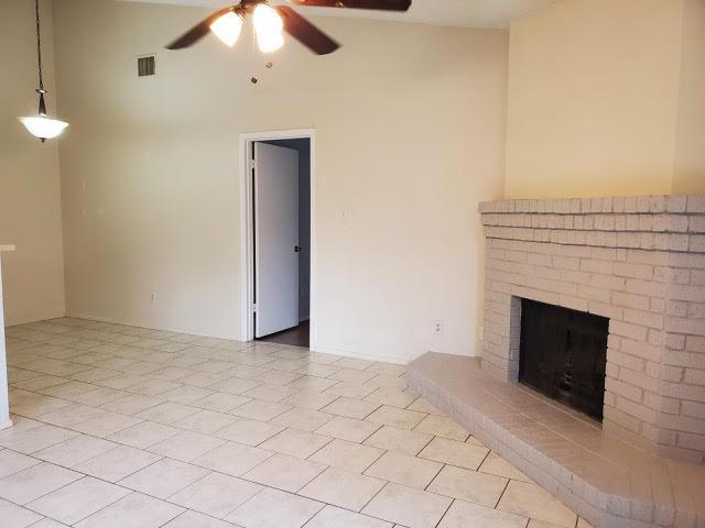 Foto del edificio - 507 Greenlawn Blvd