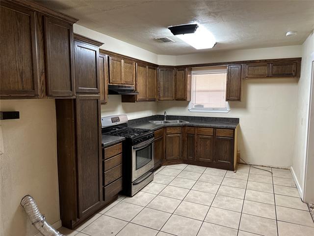 Building Photo - 2034 Fannin St