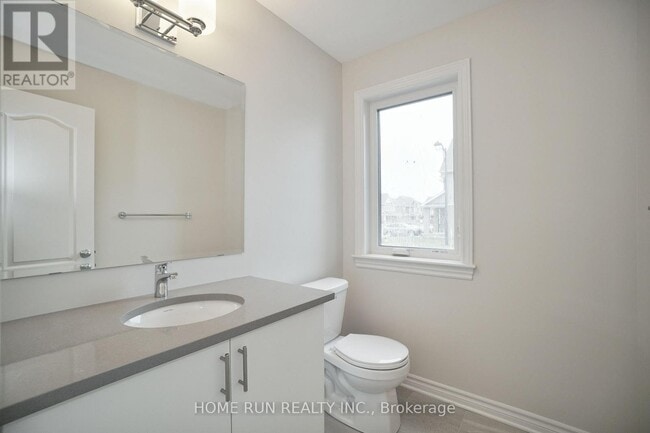 Building Photo - 211 Pastel Way