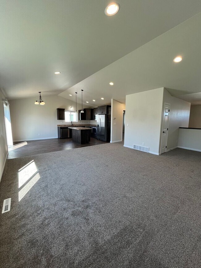 Building Photo - 6045 58th St S