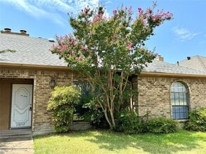 Building Photo - 13217 Fall Manor Dr