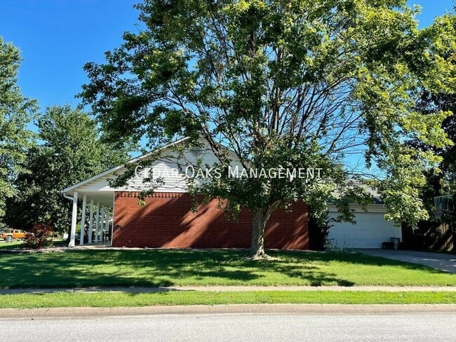 Foto del edificio - 1474 N Caddo Ave
