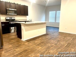 Foto del edificio - 848 Cinnamon Teal