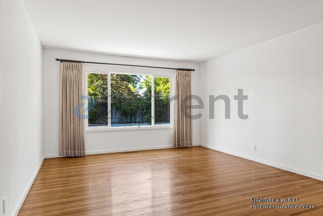 Foto del edificio - 3353 Valley Square Ln