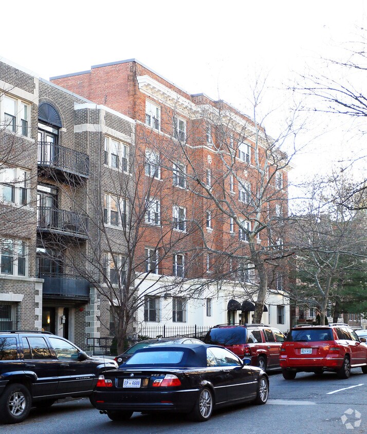The Fernwood Apartments Washington, DC