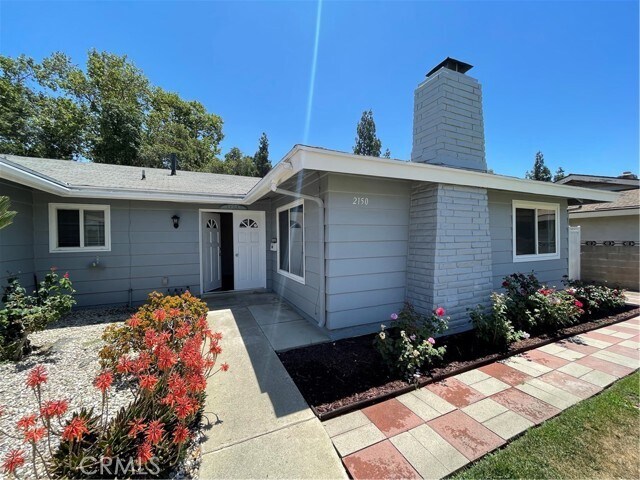 Building Photo - 2150 Victoria Way