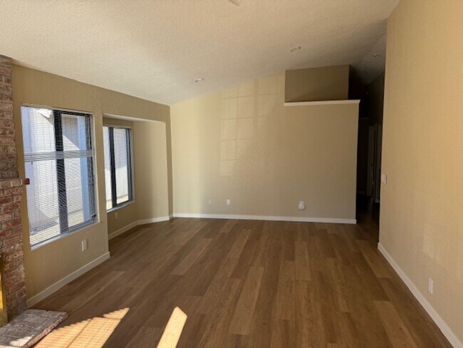 Foto del edificio - North side Vacaville single story.