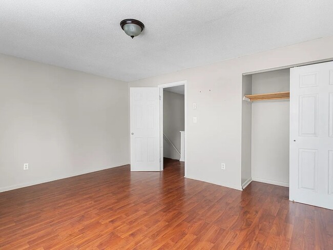 Building Photo - 108 Grilleytown Rd