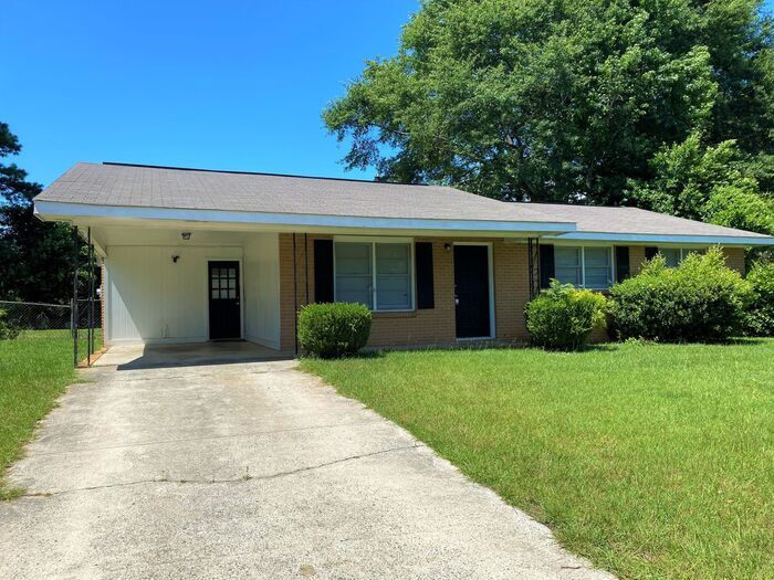 Quiet Neighborhood in Warner Robins House Rental in Warner Robins, GA